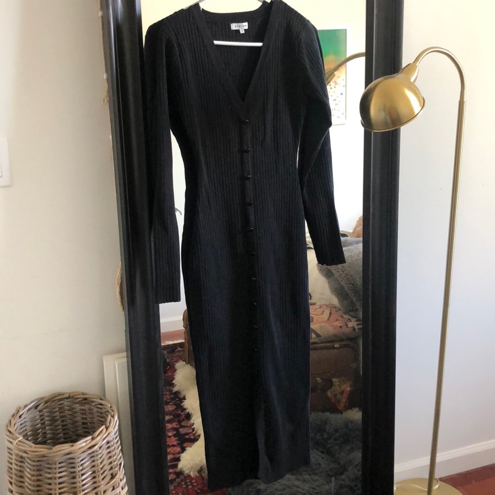 Ribbed Sweaterdress